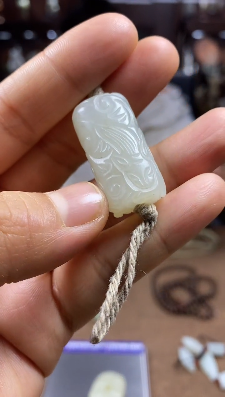 【闪购商品】和田玉颈饰未镶嵌挂件