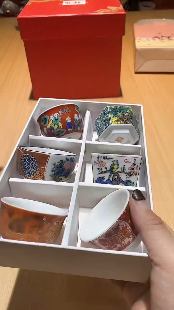 【闪购商品】瓷片锅碗瓢盆一件不剩