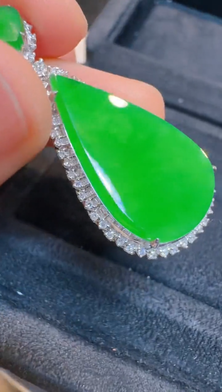 翡翠18K金镶嵌吊坠(不含链)多样性团购发一件