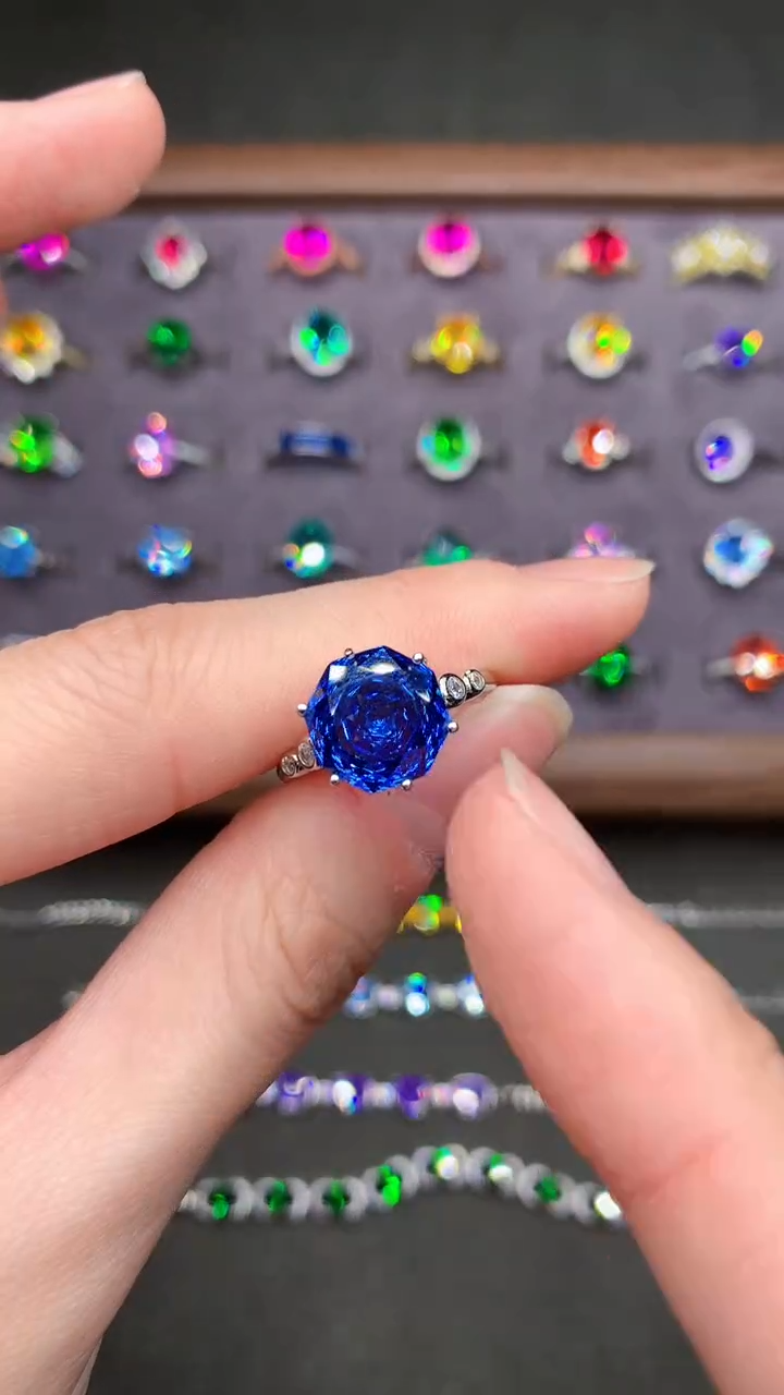 【闪购商品】蓝宝石戒指银S925镶嵌.....