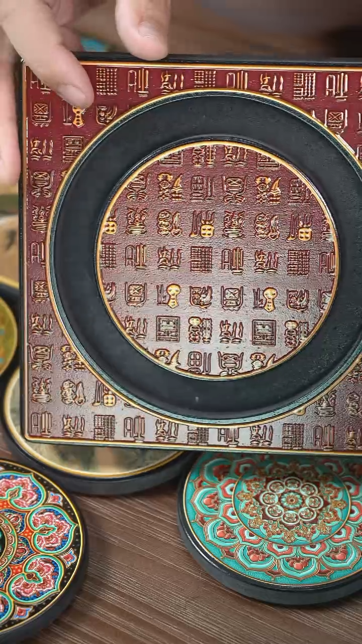 壹藏贰宝百福图壶承