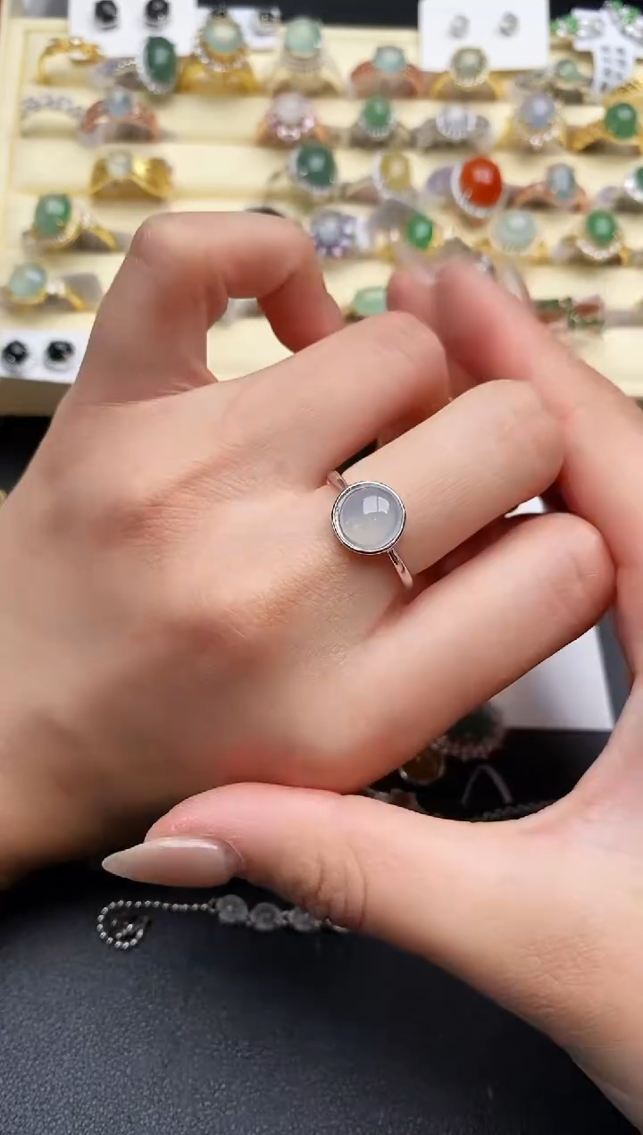 【闪购商品】翡翠戒指银S925镶嵌33333333+3