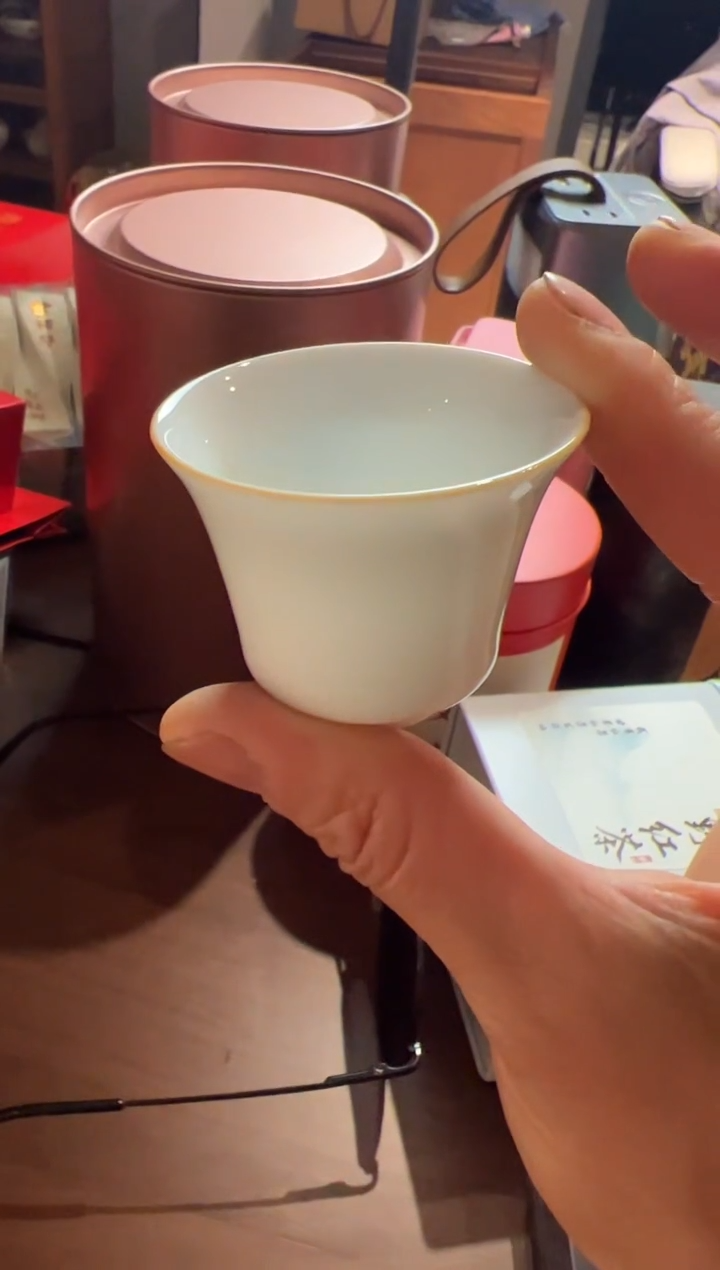 晚上银手指主人杯····