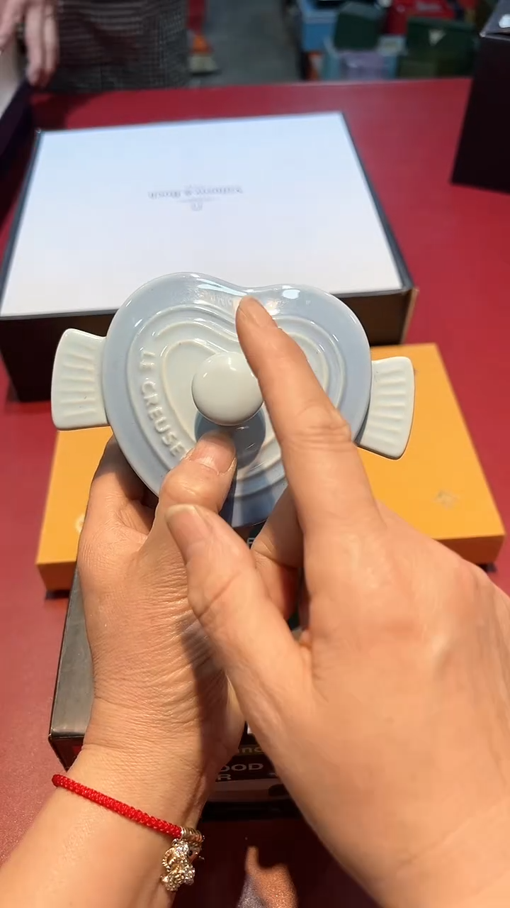 【闪购商品】瓷片锅碗瓢盆一件不剩