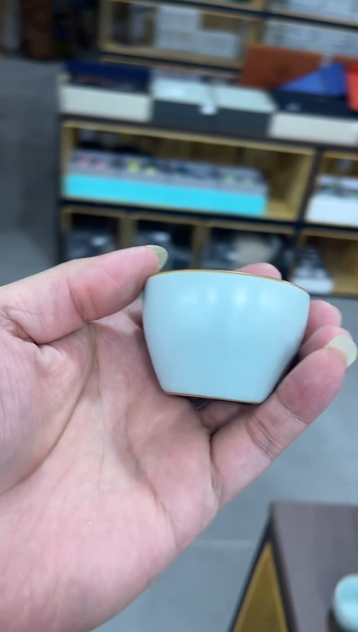 天青汝窑小元宝杯，清仓福利