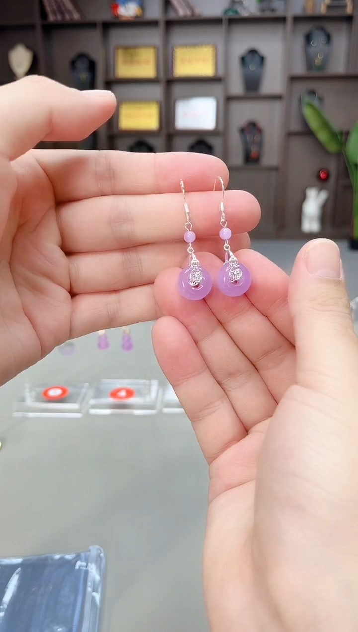 未镶嵌石英质玉（天山翠）耳饰S02