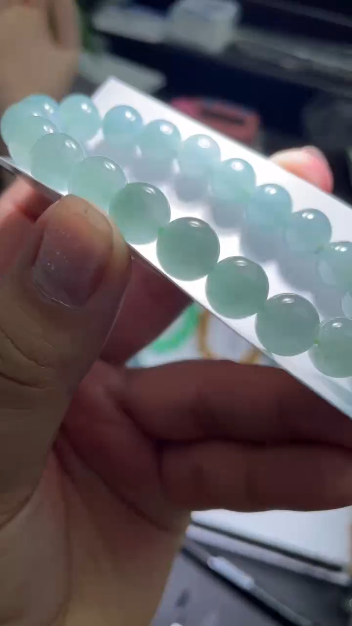 【闪购商品】翡翠手串未镶嵌翡翠