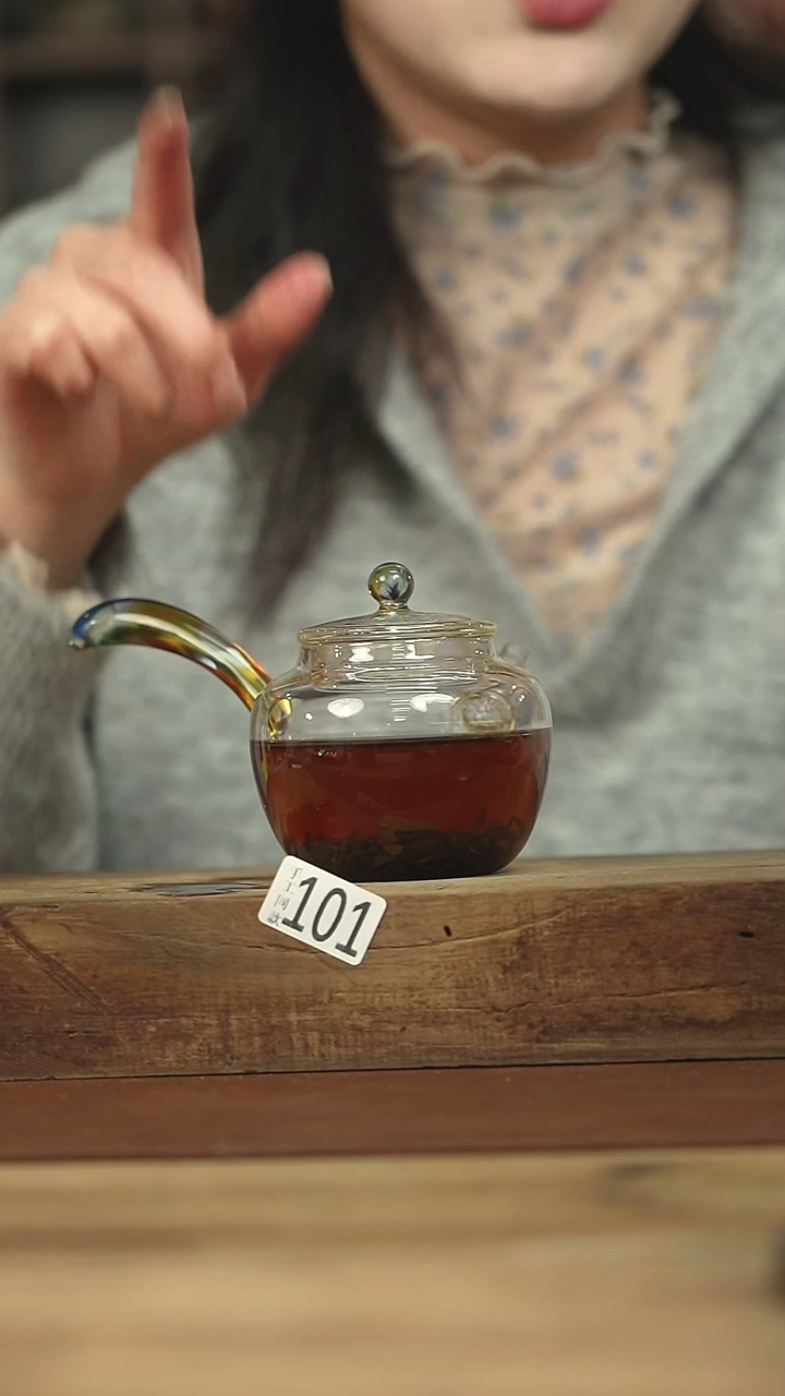 设计师手作款 玻璃侧把壶系列