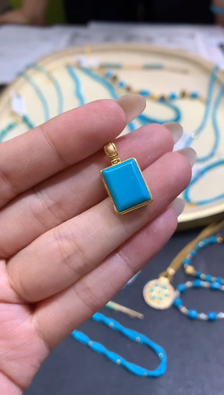 18K金镶嵌绿松石吊坠（不含链）A459|3999