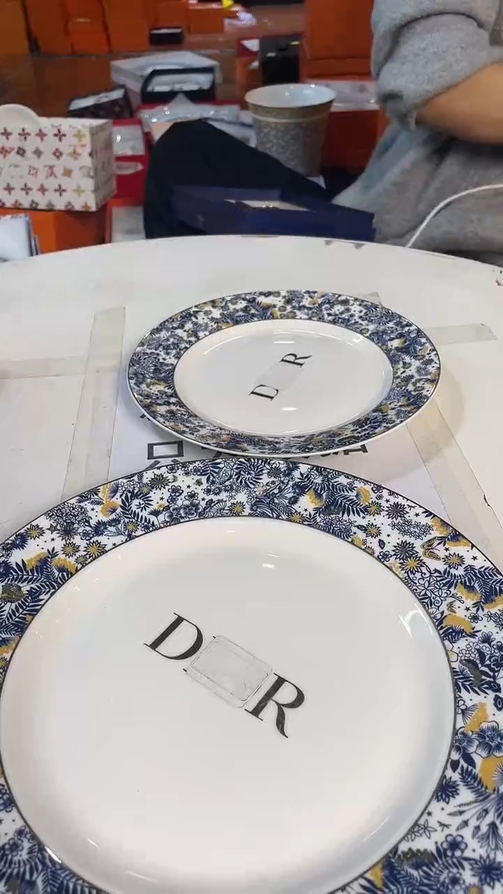 杯鸿辉家品牌瓷器，京东包邮！