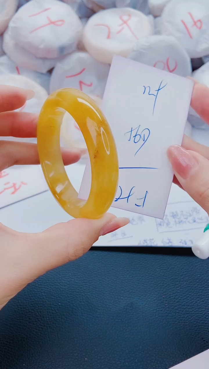 石英质玉手镯未镶嵌N9-56-57