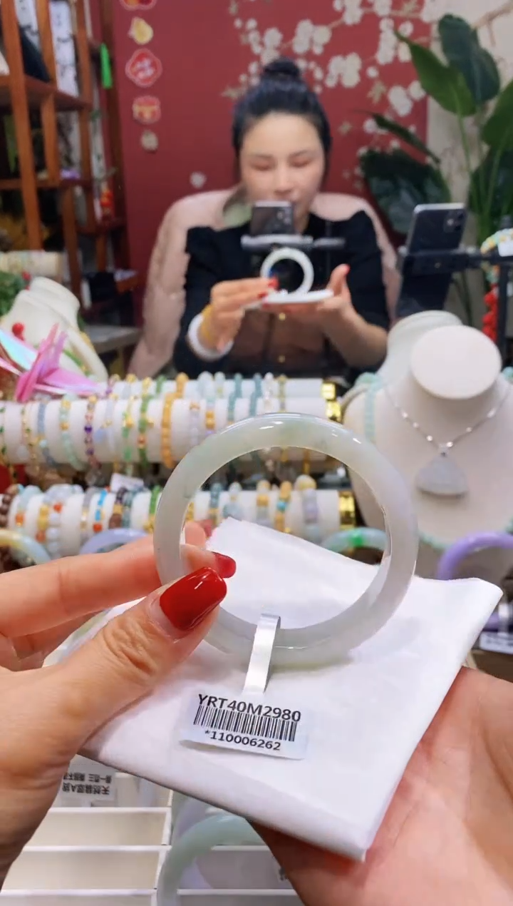 【闪购商品】翡翠手镯未镶嵌97圈口5456/12.0*79