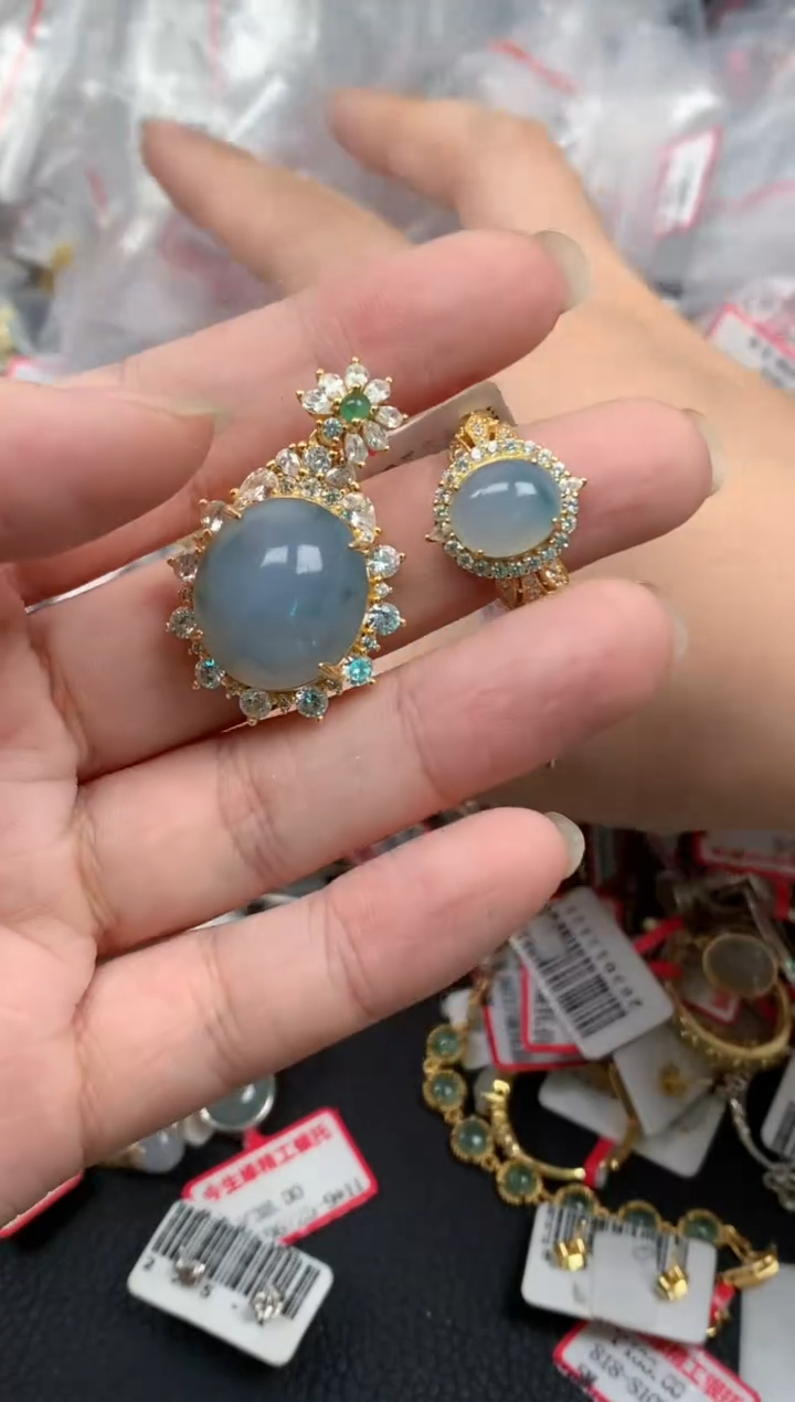 翡翠戒指银S925镶嵌天然A货缅甸翡翠