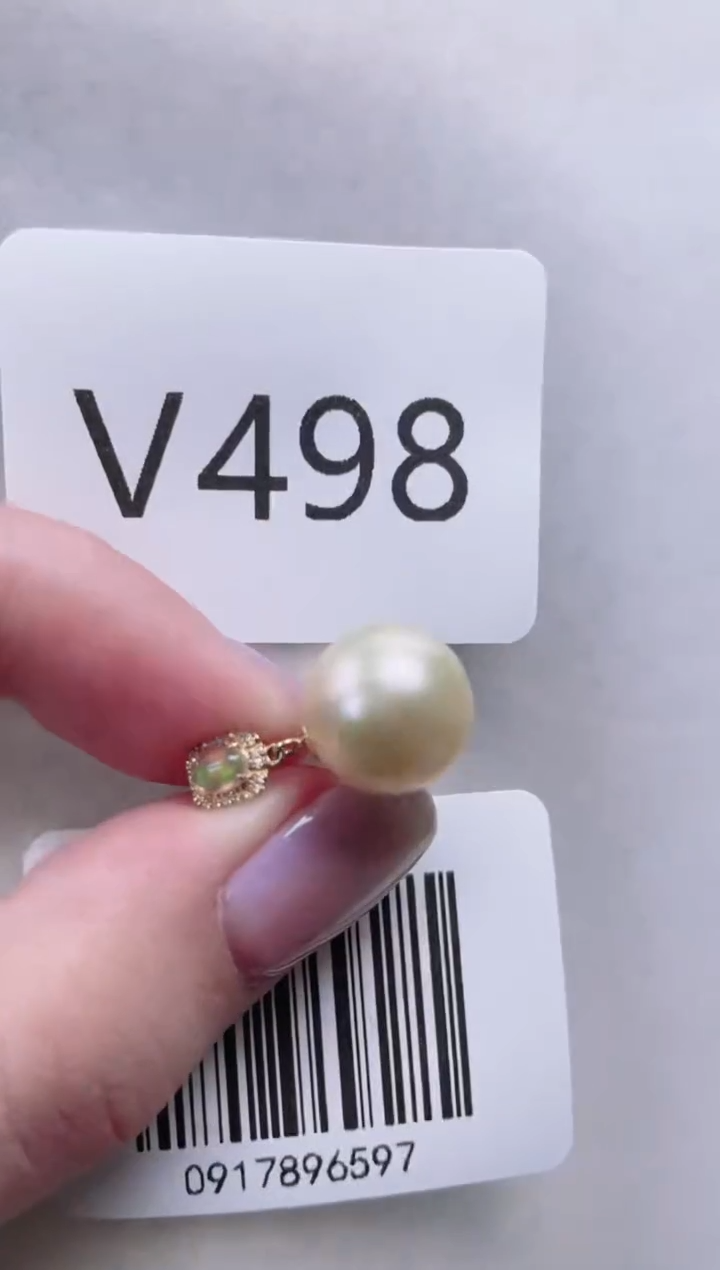 【闪购商品】海水珍珠吊坠18K金镶嵌V498