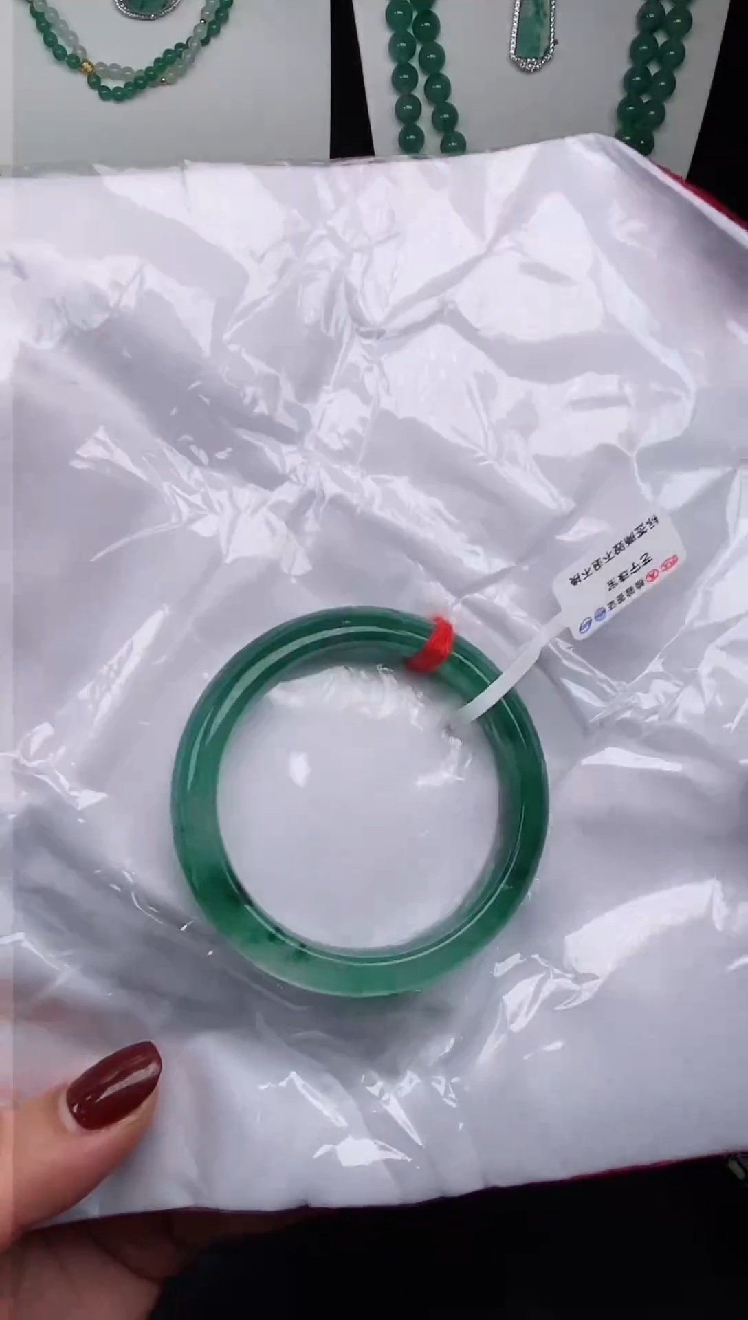 【闪购商品】石英质玉手镯未镶嵌33