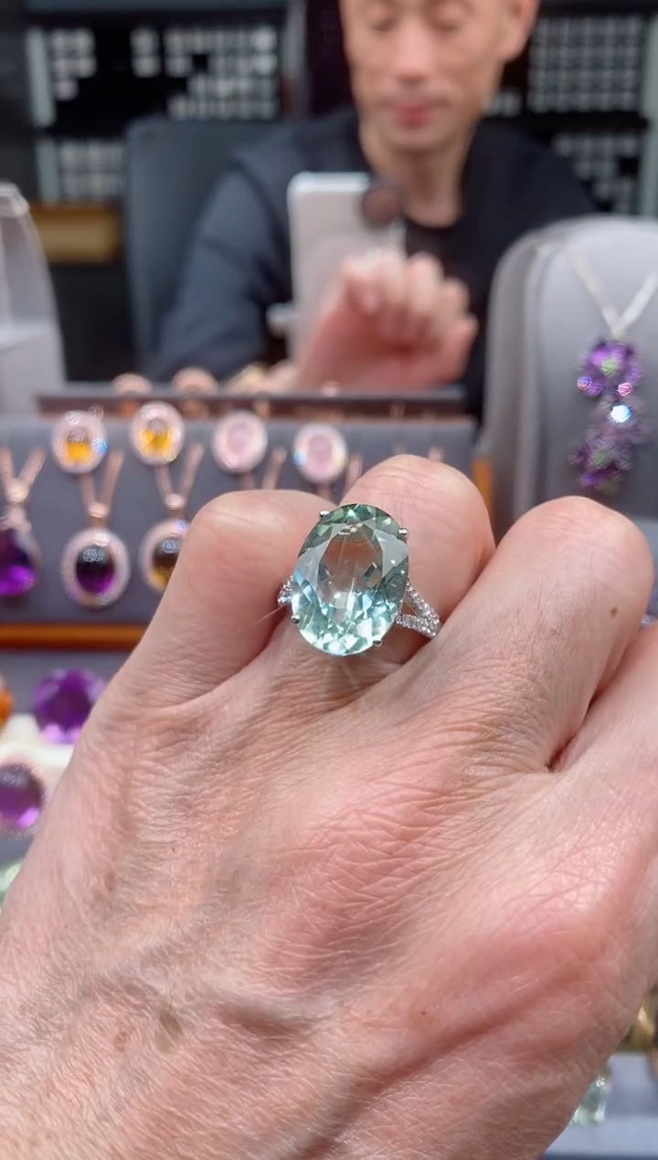 【闪购商品】绿水晶戒子银S925镶嵌绿水晶戒子