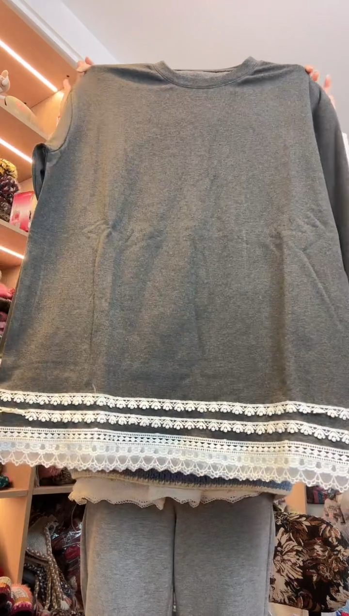 羊毛烟灰色打底  