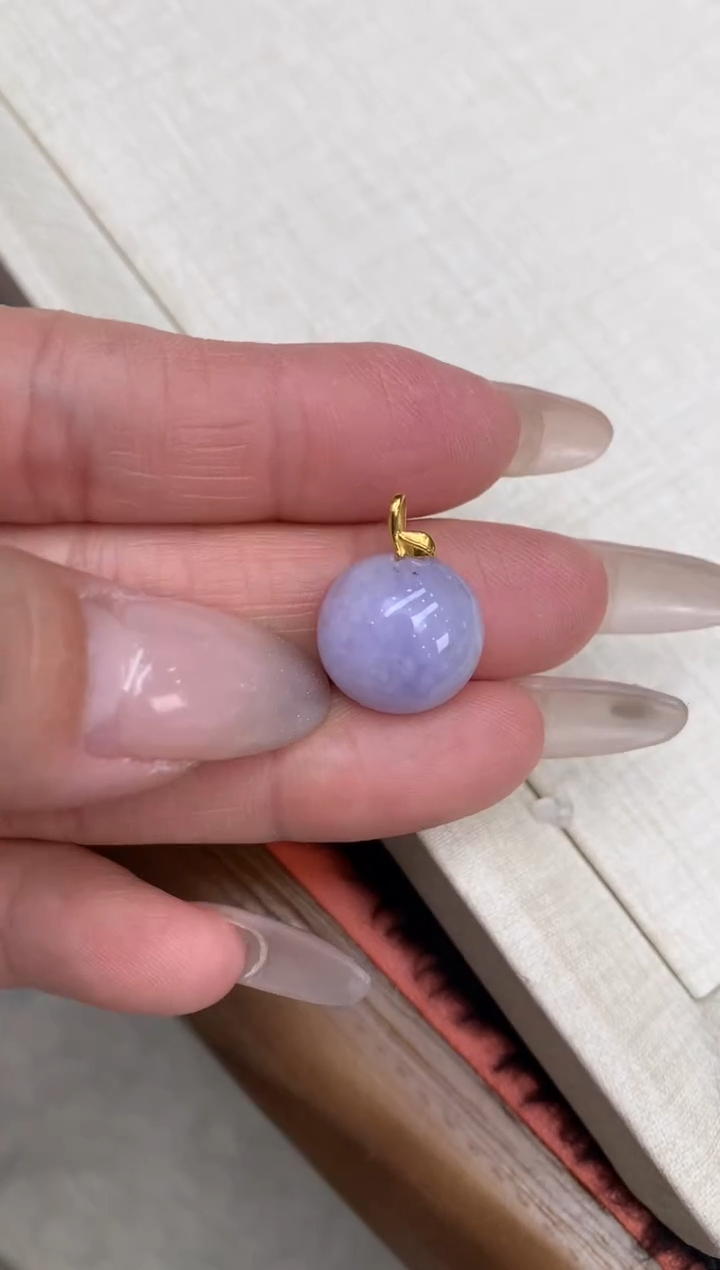 【闪购商品】翡翠颈饰18K金镶嵌蛋面