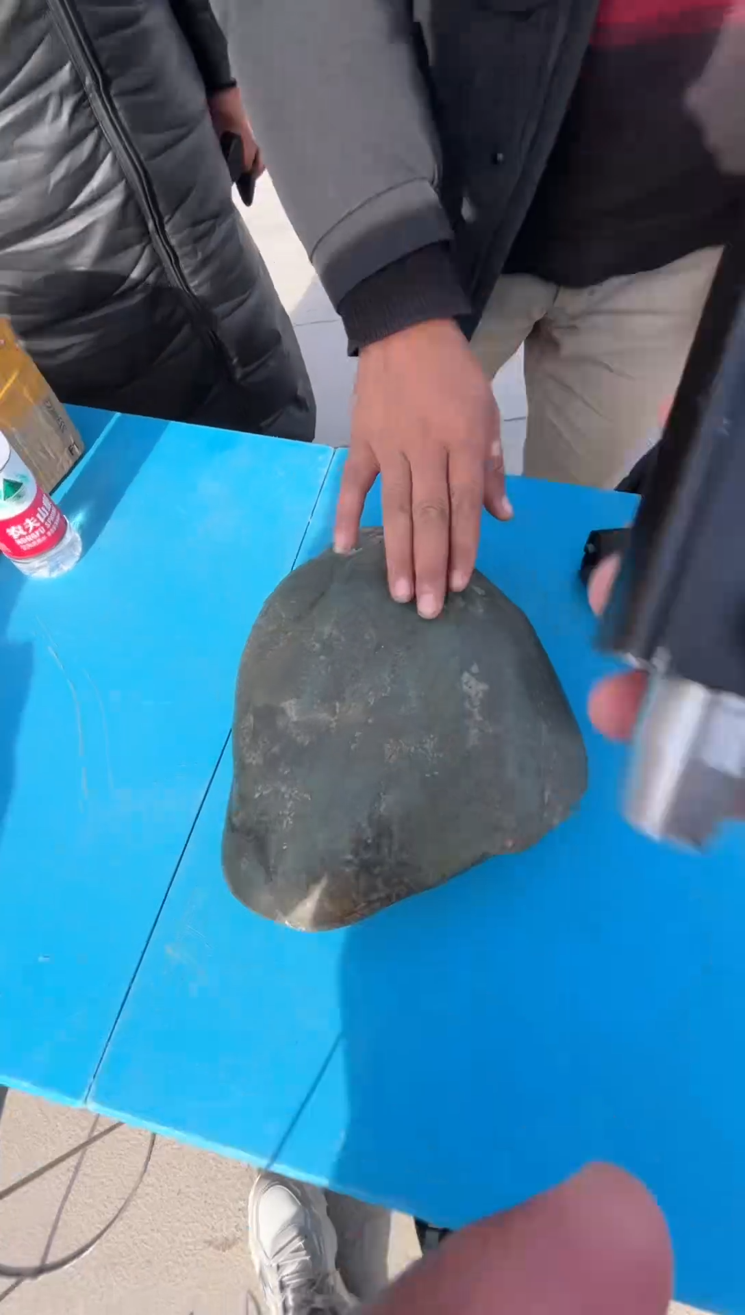 未镶嵌和田玉（糖玉）挂件和田玉