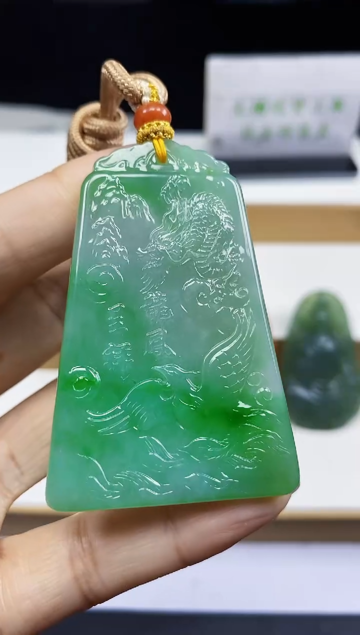 【闪购商品】定制翡翠未镶嵌翡翠A货