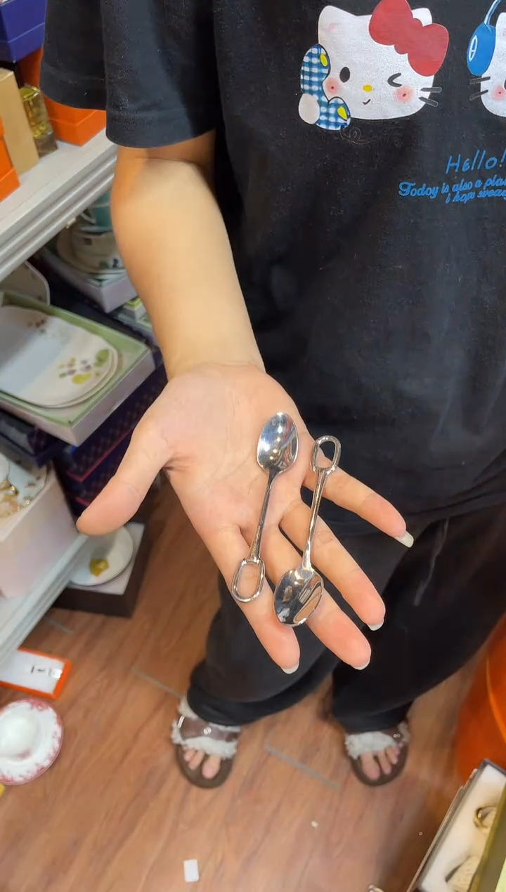 杯鸿辉家品牌瓷器，京东包邮！