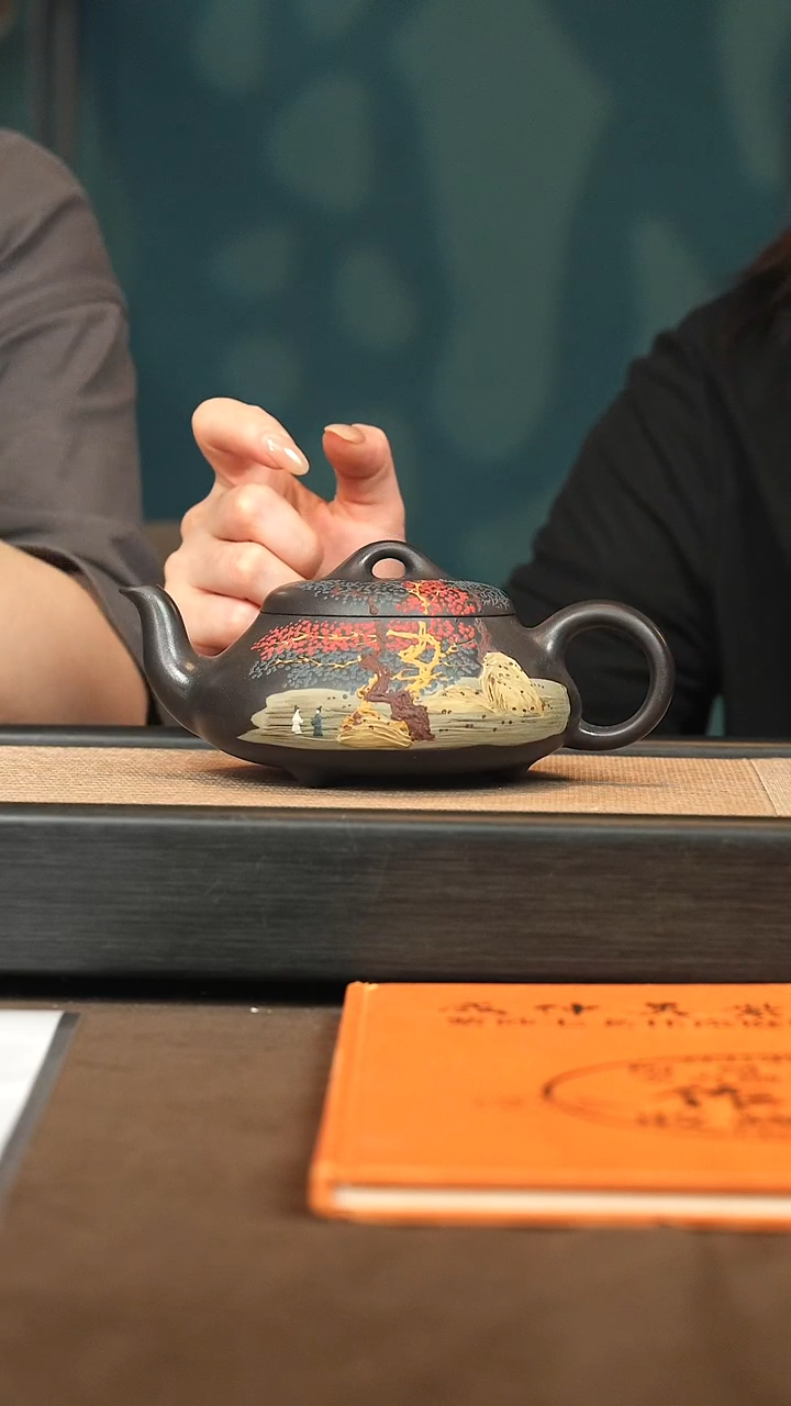 茶壶紫砂【P028】林泉雅趣400c WYL
