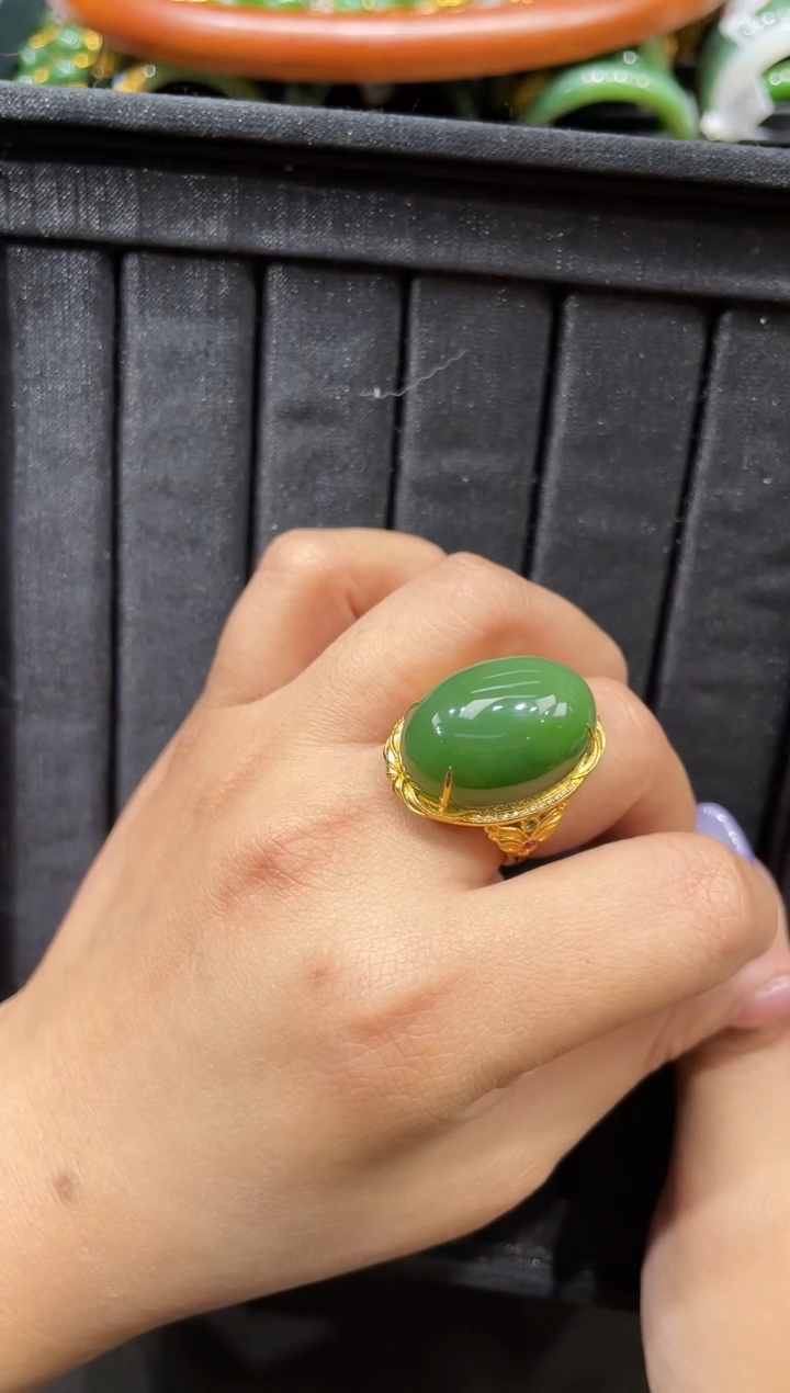 【闪购商品】和田玉戒指18K金镶嵌多样性发一 