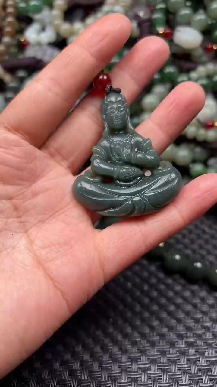 【闪购商品】和田玉颈饰未镶嵌1