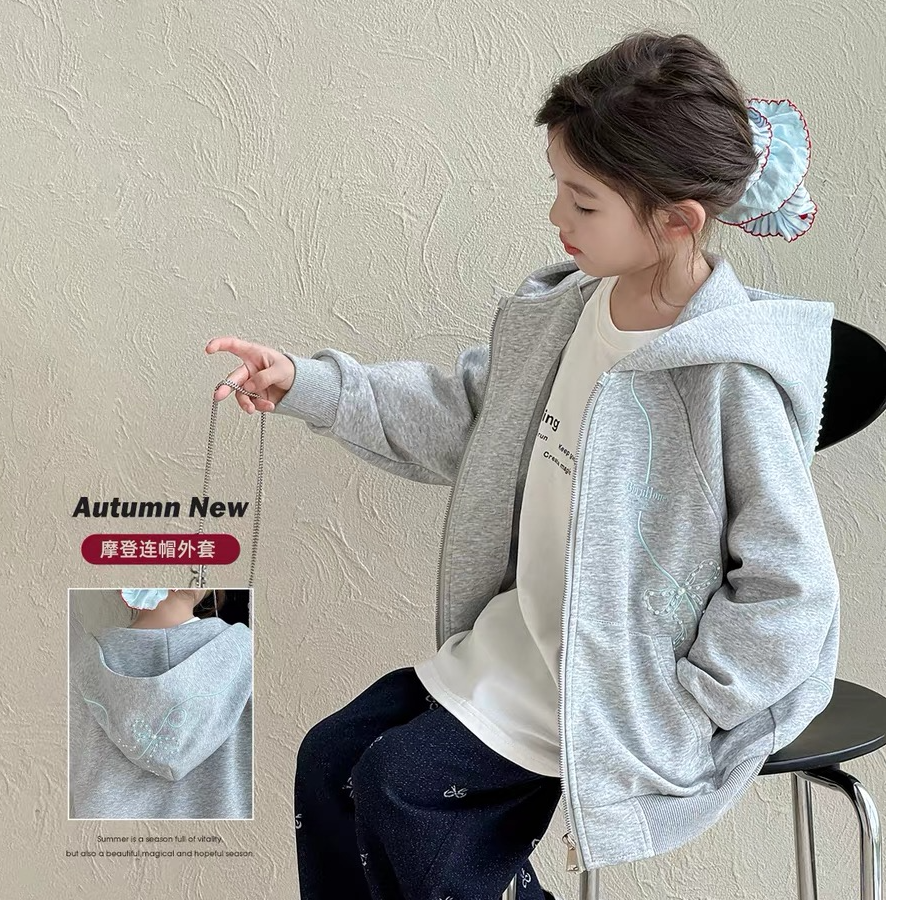 【现货】2025秋韩版高货刺绣钉珠带帽开衫女童外套 D692 692 W B
