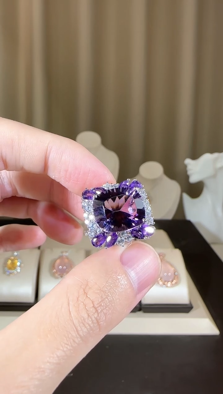 【闪购商品】紫晶戒指银S925镶嵌14*12mm