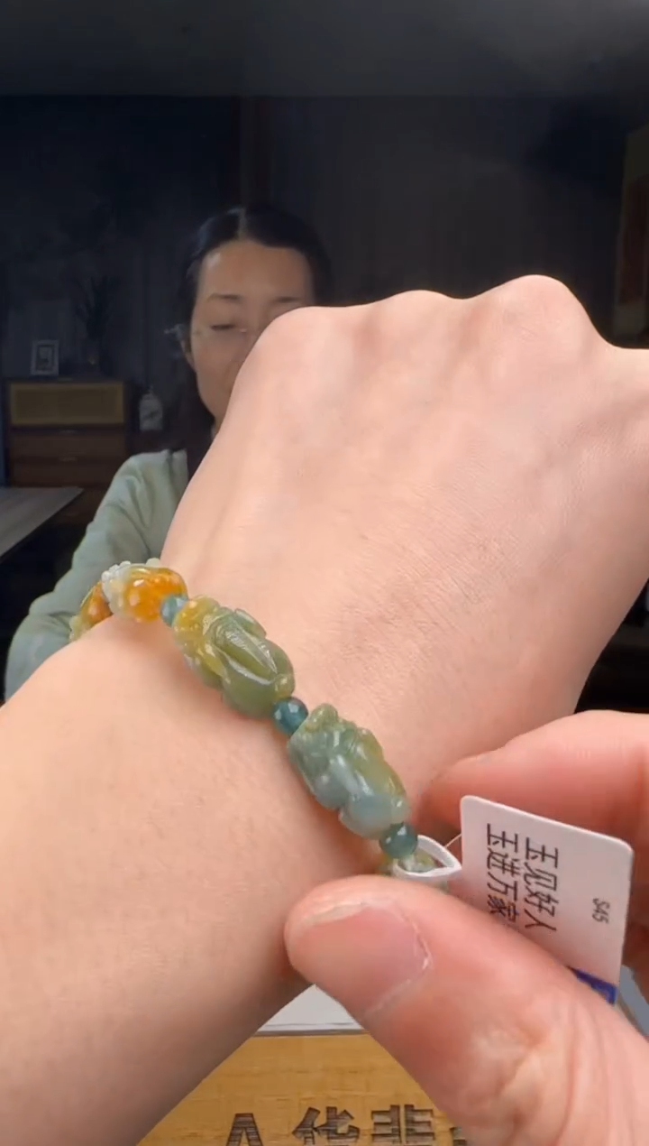 【闪购商品】翡翠手串未镶嵌多样性发一DY@@960Q3J07642