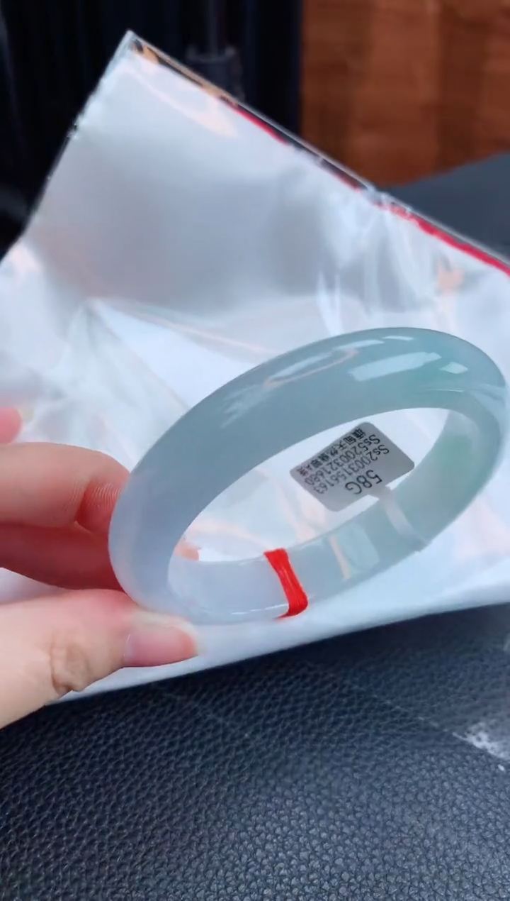 【闪购商品】翡翠手镯未镶嵌缅甸天然翡翠A货手镯