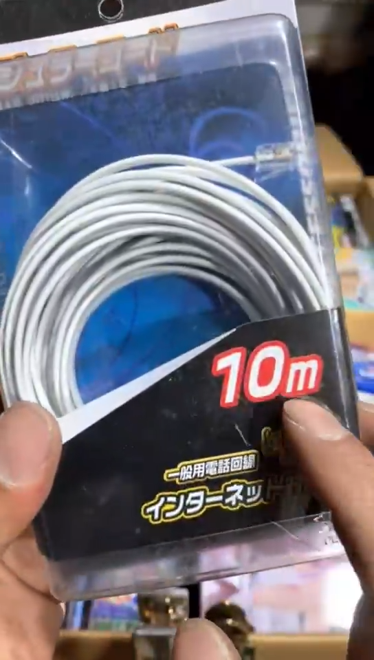 8新烦**知中古商品，瑕疵品，不保好坏。524