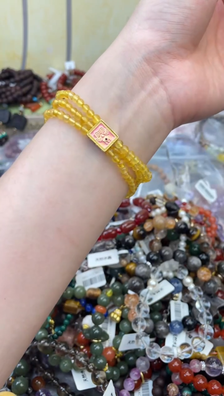 未镶嵌琥珀手饰274