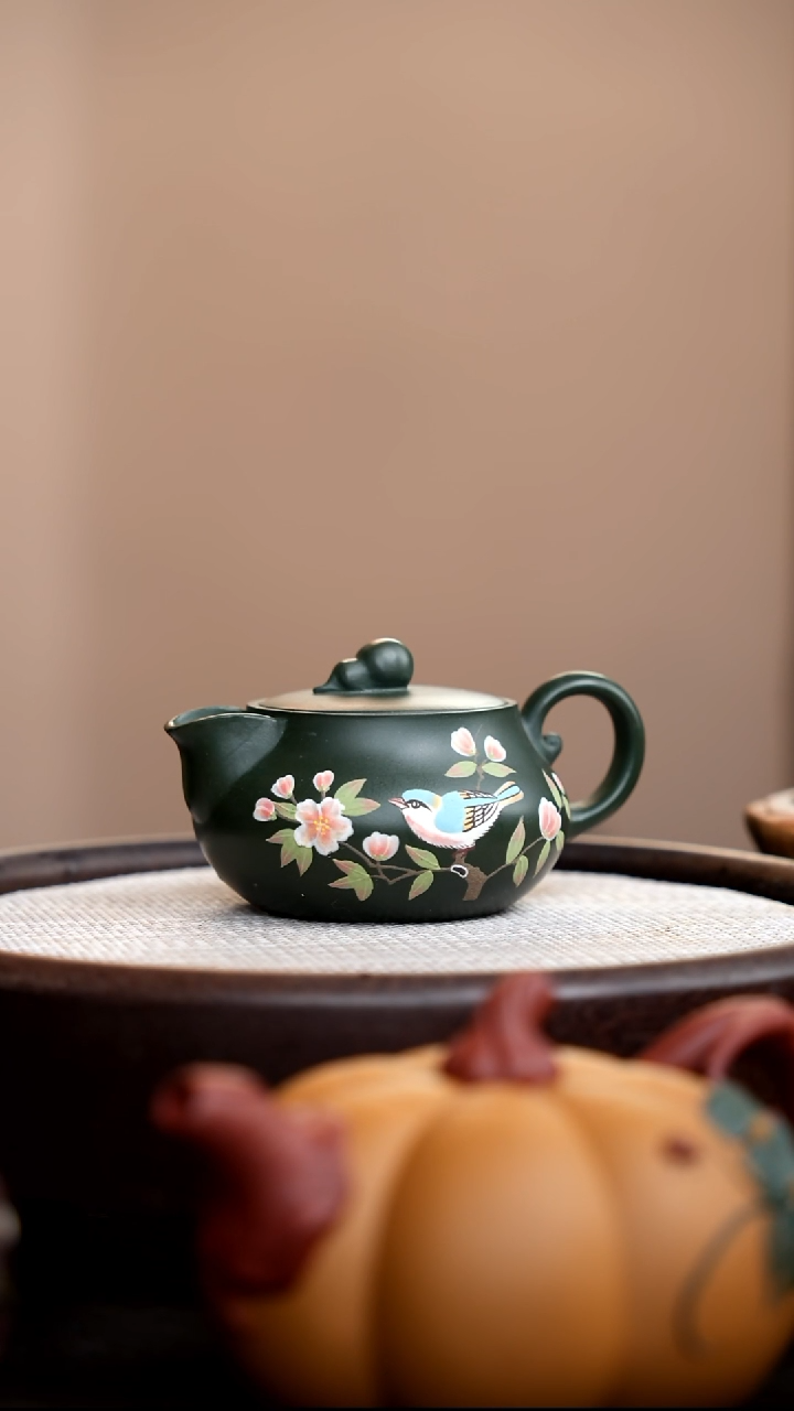 茶壶紫砂民国绿鸭嘴葫芦壶泥绘蓝鸟