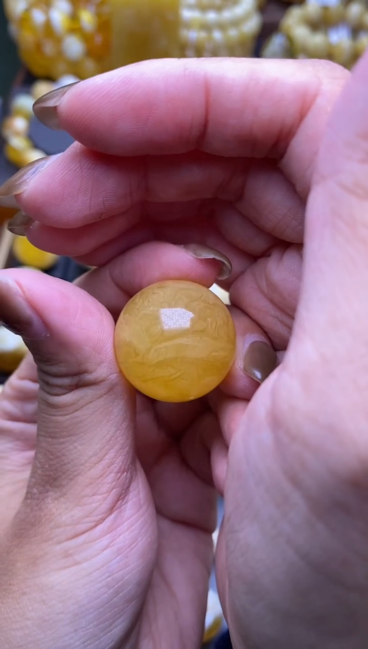 【闪购商品】琥珀裸石未镶嵌大小姐珠宝严选107