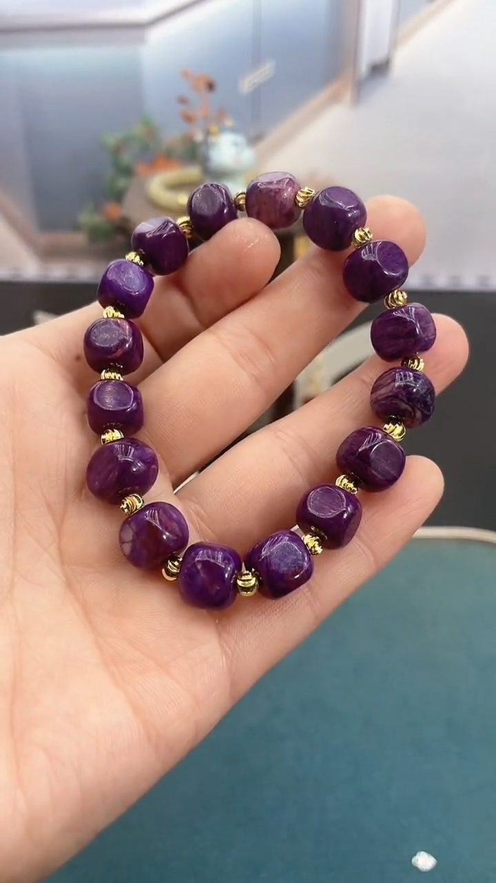 未镶嵌苏纪石（舒俱来）耳饰紫色方糖手串