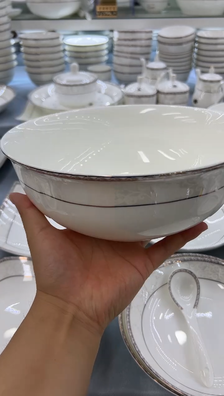 骨瓷玲珑9金鼎1个送大勺一个