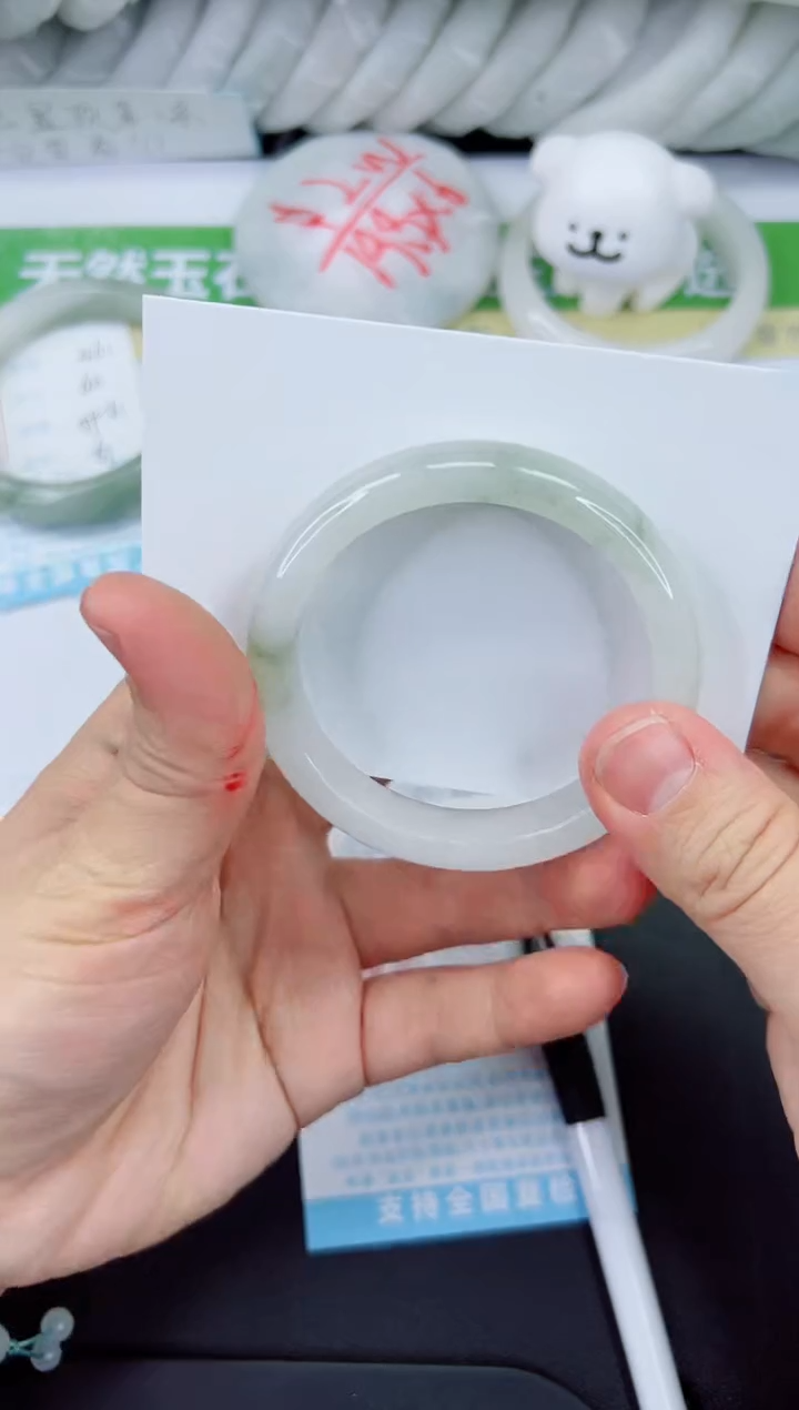 【闪购商品】石英质玉手镯未镶嵌462-52.4