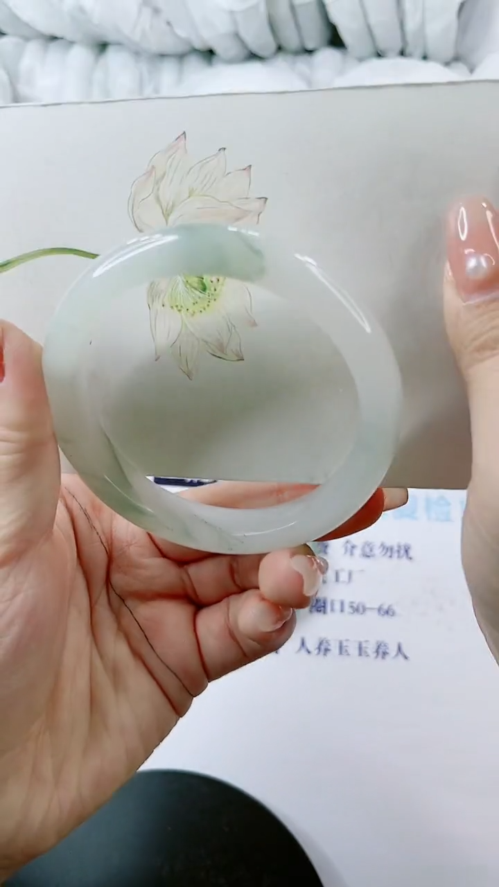 【闪购商品】石英质玉手镯未镶嵌0213013617-