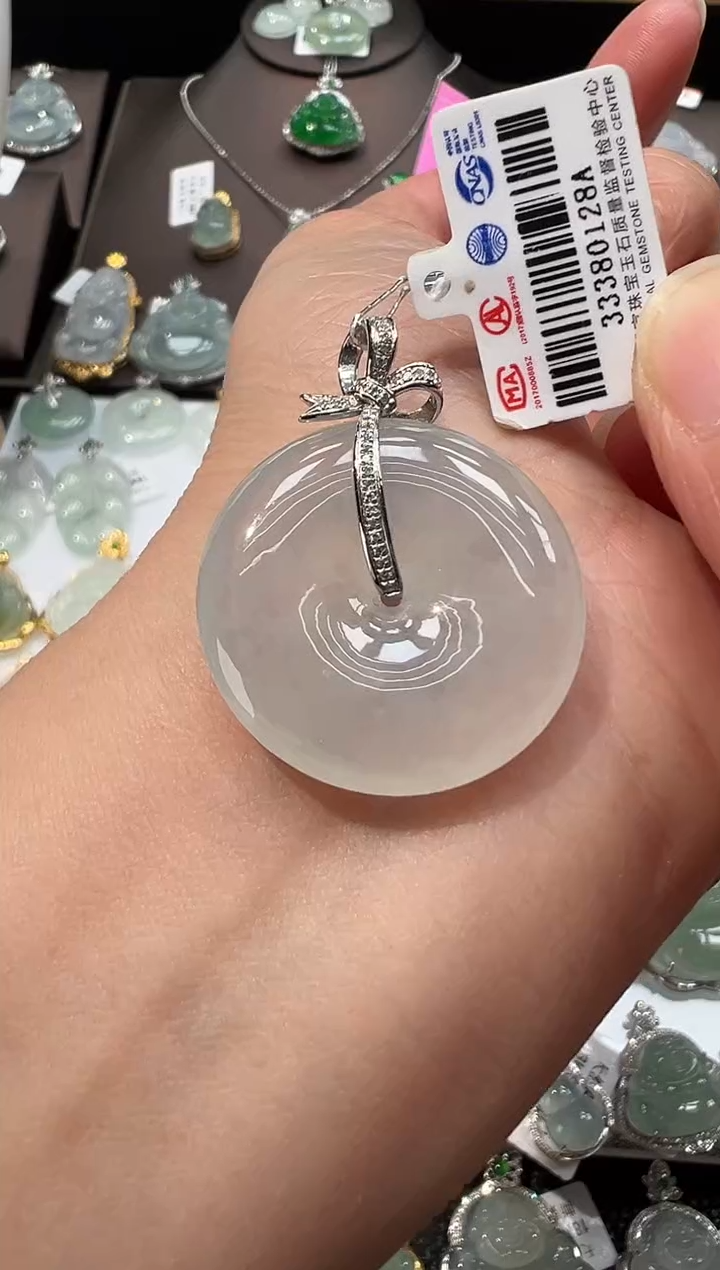 吊坠(不含链)18K金镶嵌翡翠平安扣吊坠128A   26.6/6+