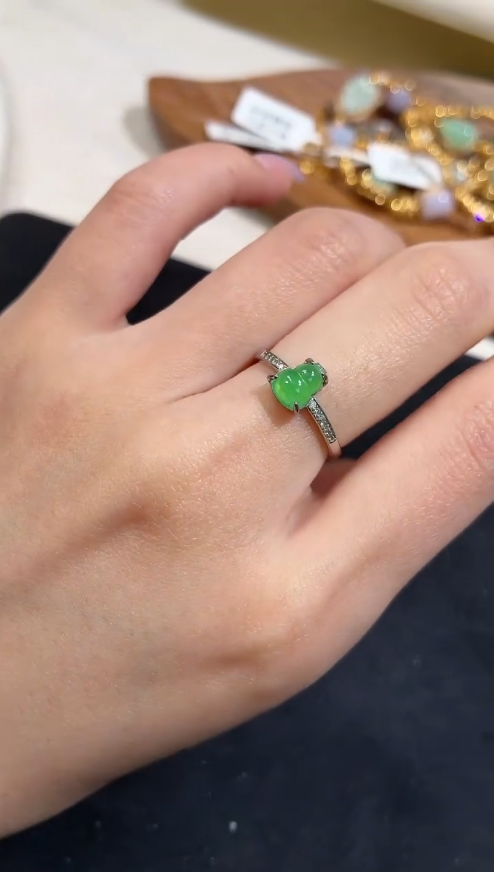 银S925镶嵌戒指翡翠戒指