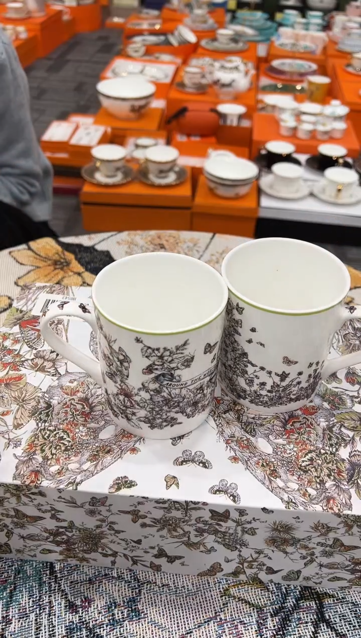【闪购商品】杯H543--------------