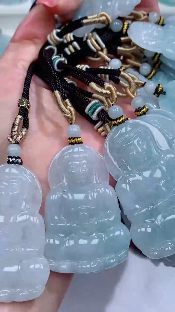 翡翠未镶嵌颈饰吊坠团购多样性发一件