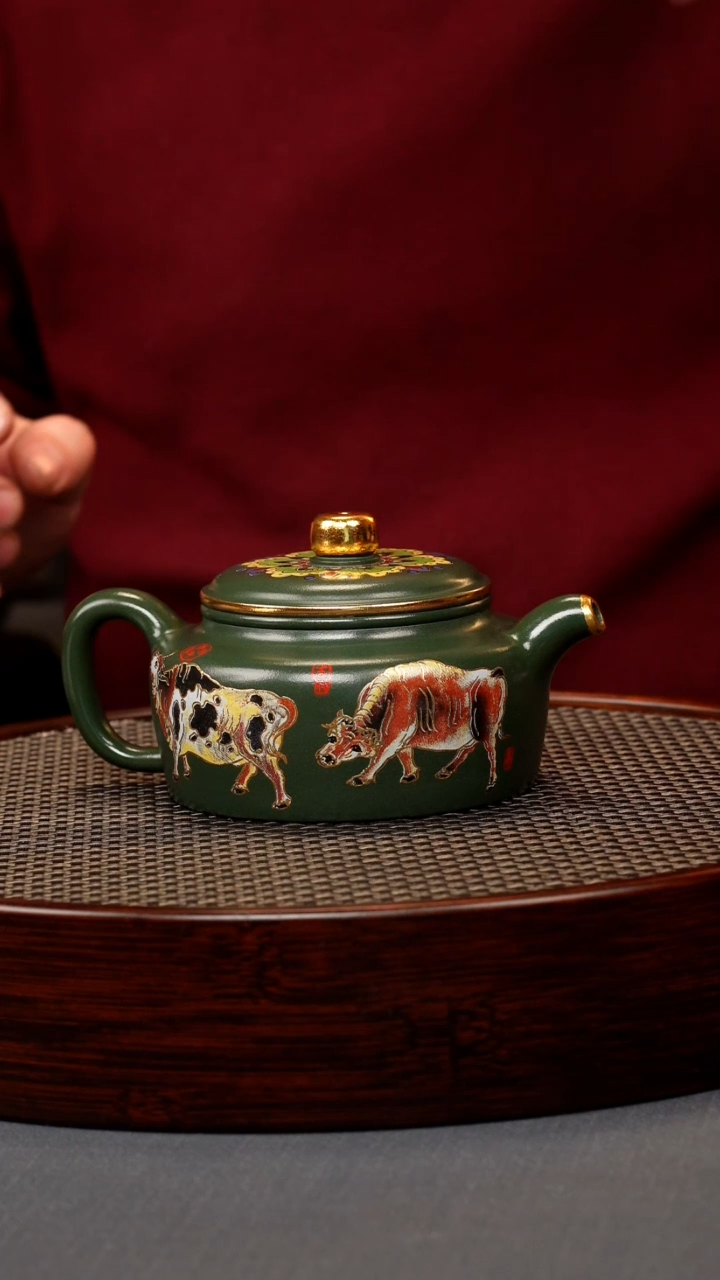 【闪购商品】紫砂茶壶绿泥  珐琅彩  五牛德钟