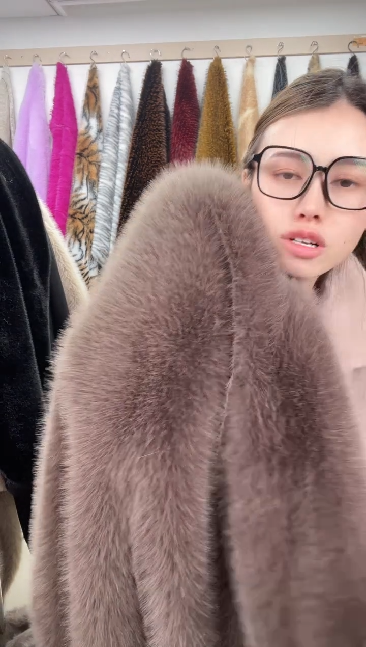 狐狸毛A212尺寸1.7*2