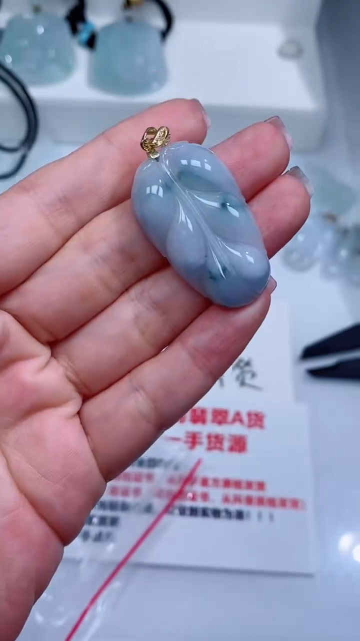 翡翠银S925镶嵌颈饰吊坠