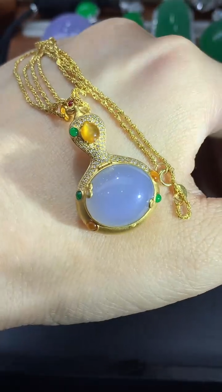 颈饰18K金镶嵌翡翠677-中国好珍宝