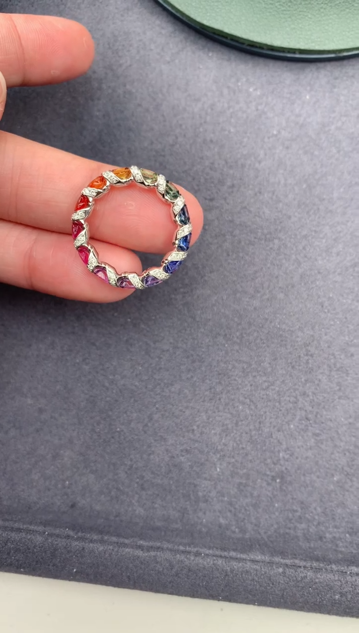 【闪购商品】彩色蓝宝石戒指18K金镶嵌2.5ct彩蓝宝戒指