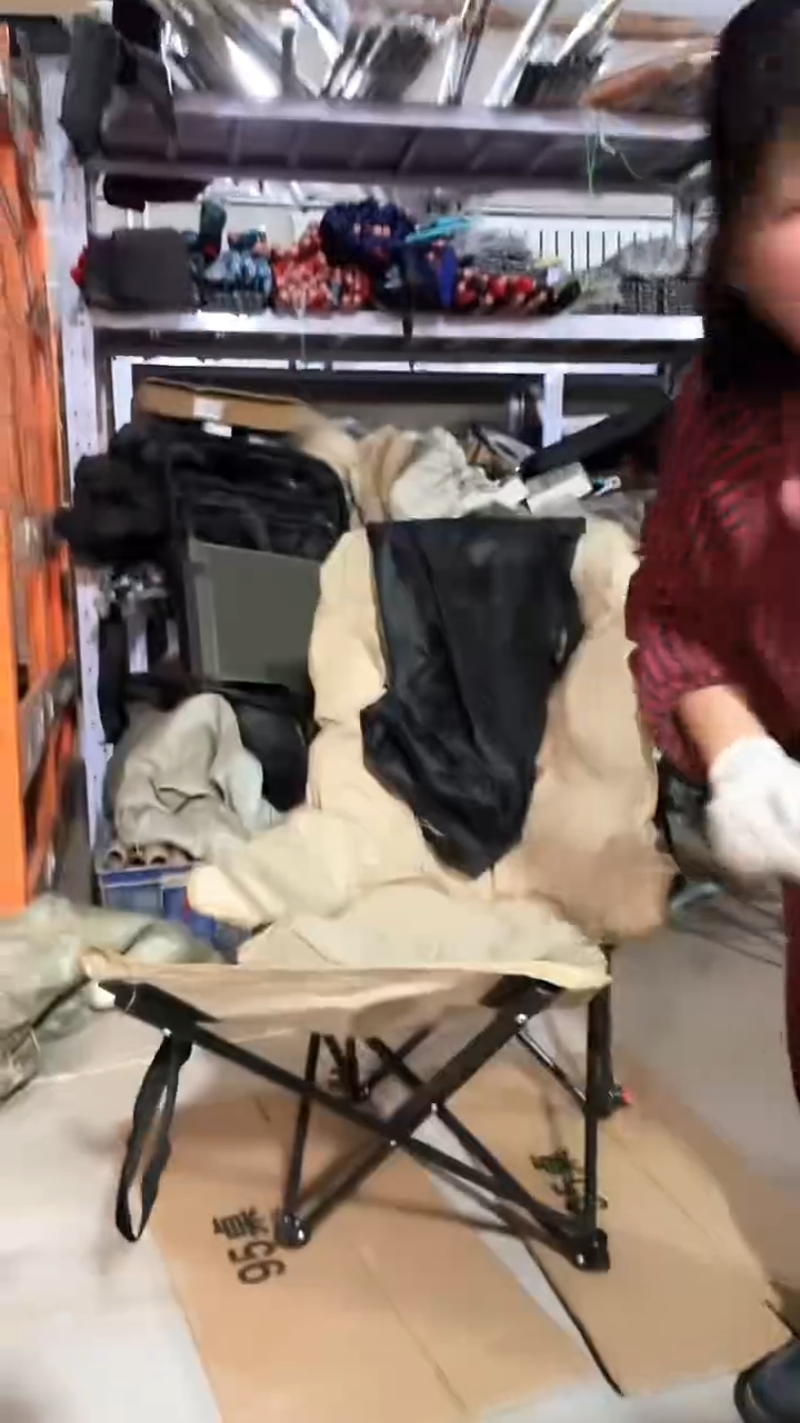 铁瑕疵不售后椅子 24
